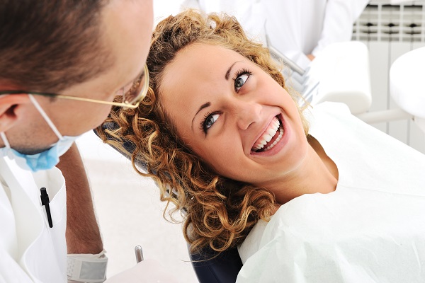 Dental Checkup: Full Exam Of Teeth, Gums And Mouth